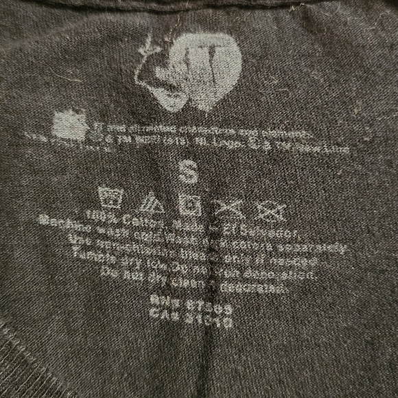 Pennywise You'll Float Too Tshirt - Picture 5 of 5